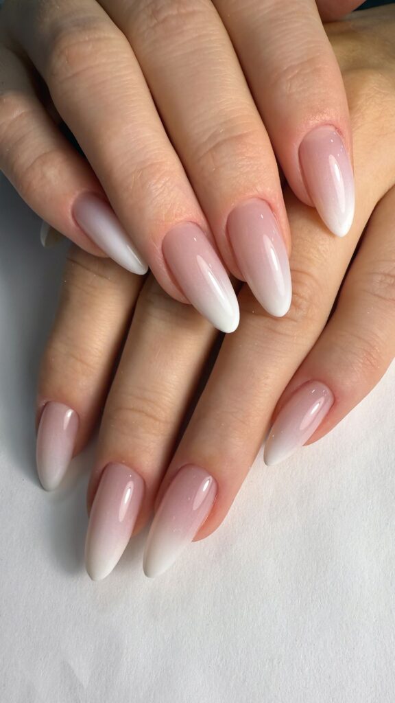 Minimalist-Nude-Nails-As-New-Year-Nail-Designs