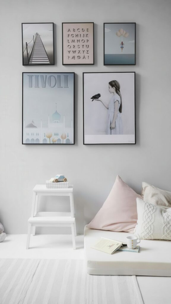 Wall-art-with-different-colours