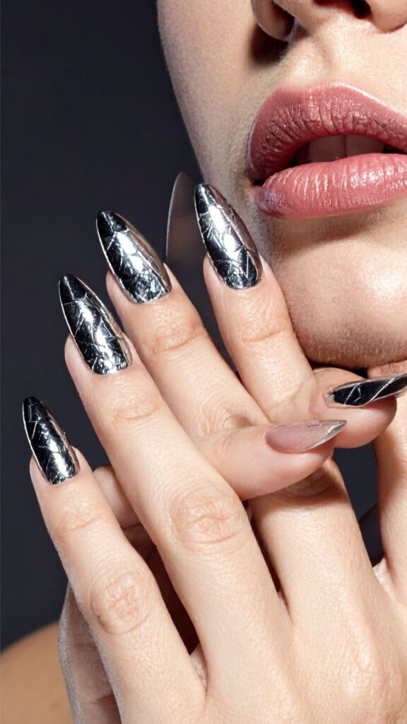 Silver-Chrome-Nails