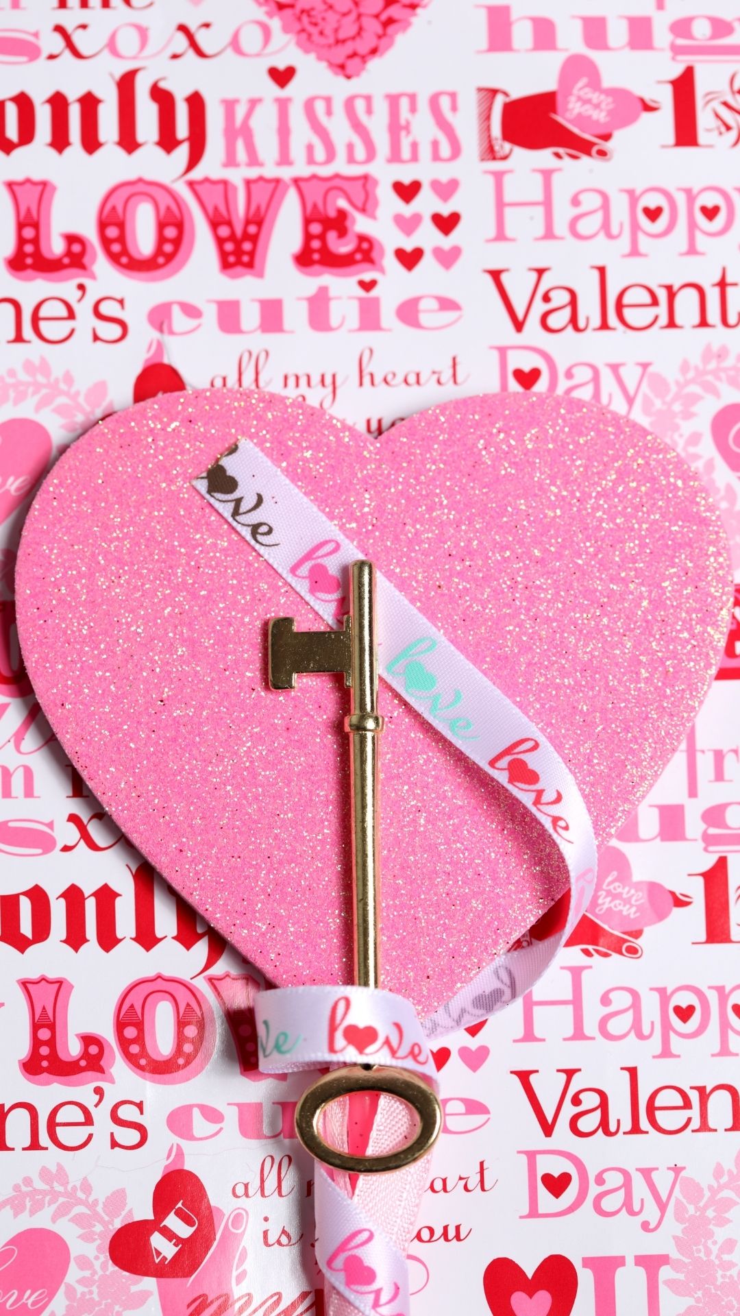 Valentines-Day-Wallpaper-Aesthetics-featured-image