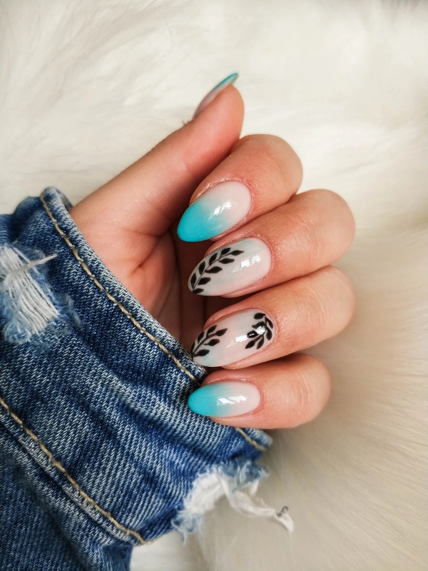 Cute- Easter-Nails-Inspo