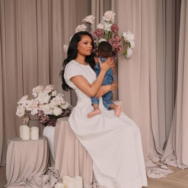 Mother’s-Day-Photoshoot-Ideas