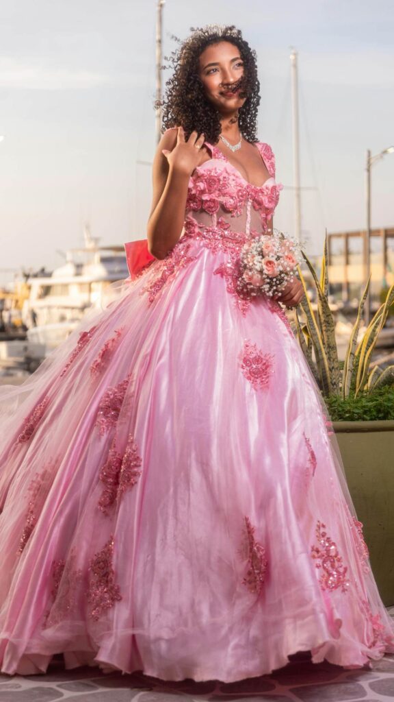 Bold-statement-pink-gown-for-prom