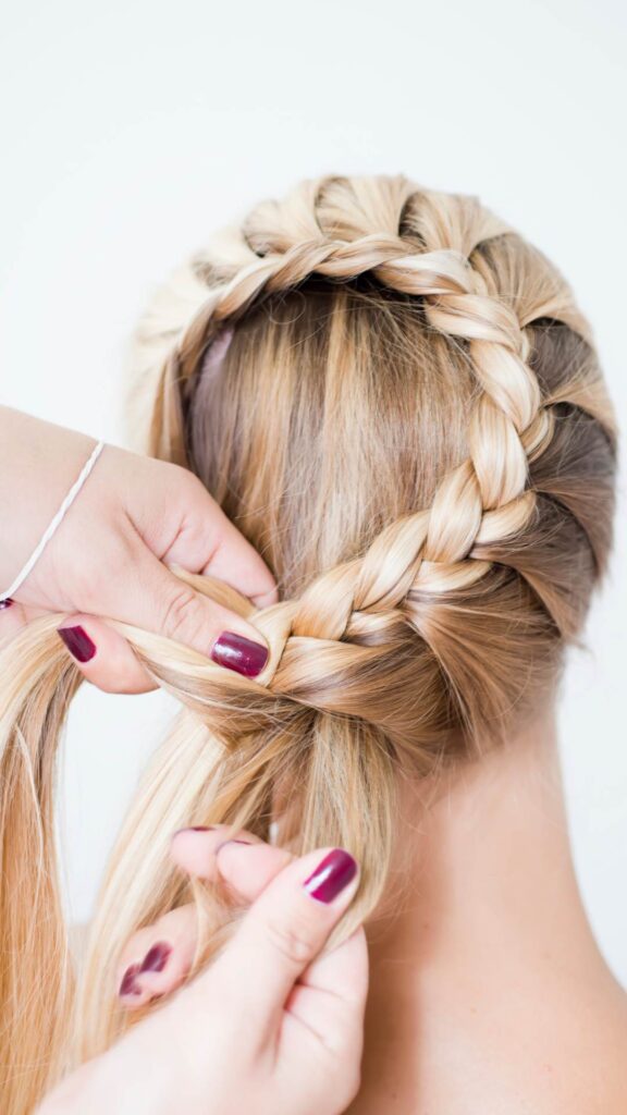 Braided-hairstyle-for-spring