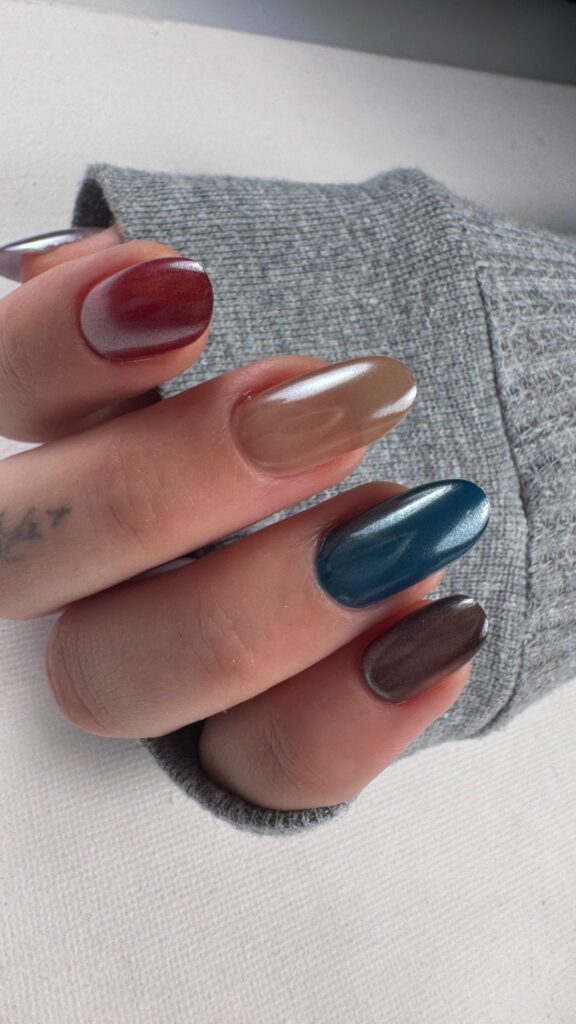 step-4-for-coachella-nail-trends