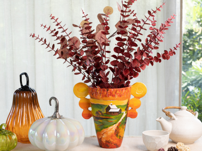 Featured-image-of-terracotta-pot-painting-ideas-showing-a-terracotta-pot-on-a-table
