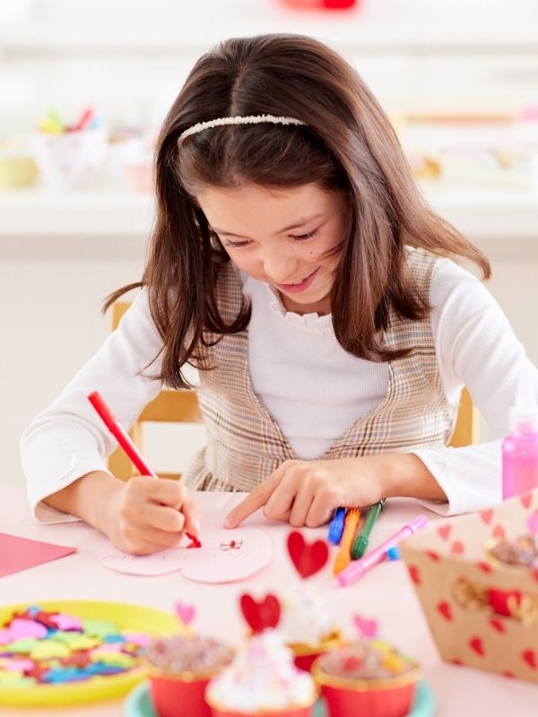 Fruit-Stamping-Art-for-easy-summer-crafts-for-kids