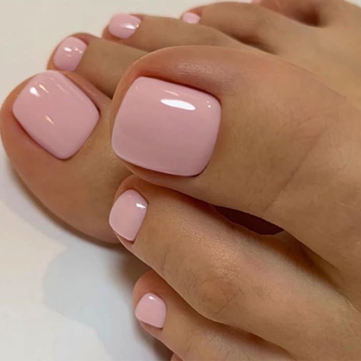 Nude-Shades-for-a-Soft-Natural-Glow