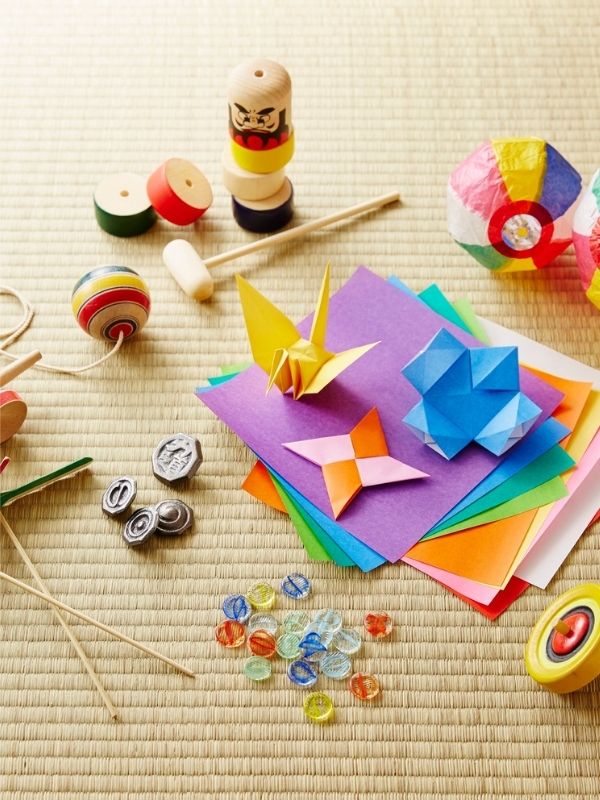 Sunshine-Sticker-Surprise-crafts