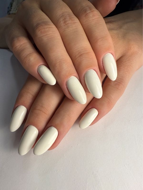 Short-Memorial-Day-Nail-Ideas