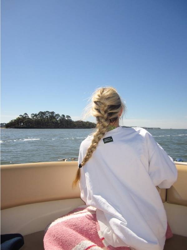 10-stunning-lake-day-hairstyles-that-stay-cute-all-day