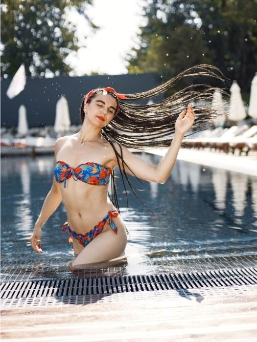 A-woman-on-Classic-Braids-for-swimming