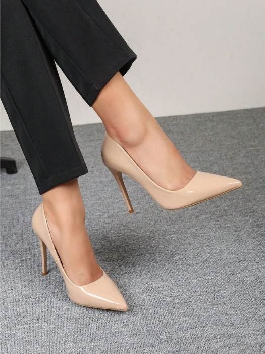 Nude-Pumps-heels