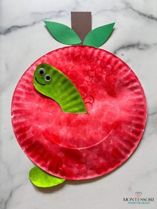 An-image-of-an-apple-paper-worm-craft-for-Apple Crafts for Preschoolers