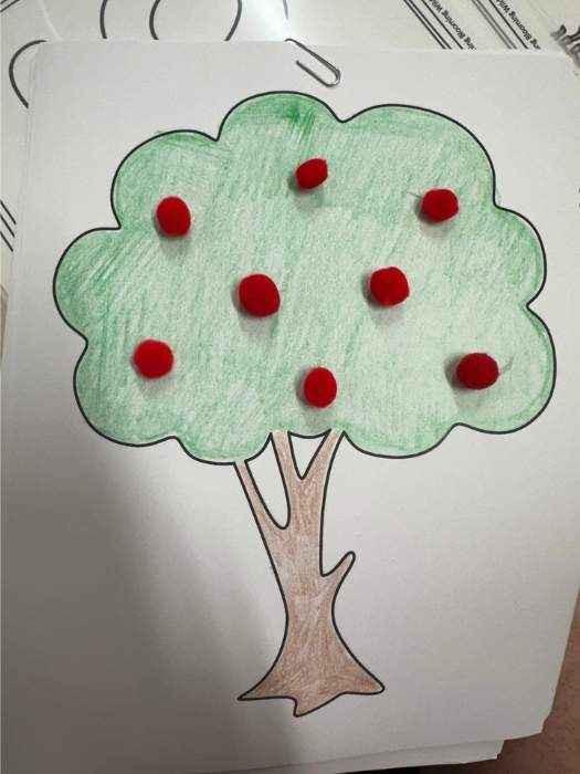 Cotton-Ball-Apple-Craft.