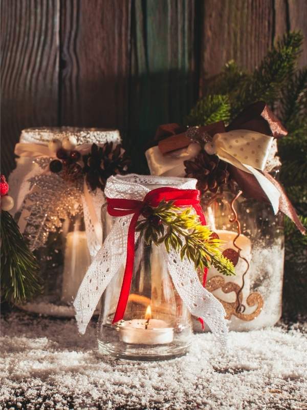DIY-Christmas-Candle-Jars