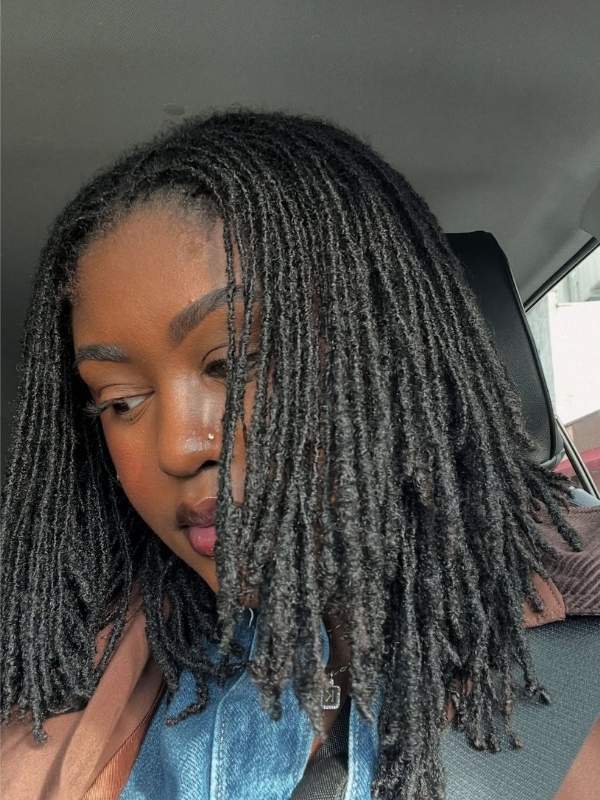 How-to-Fix-Thinning-Locs-showing-a-lady-on-locs