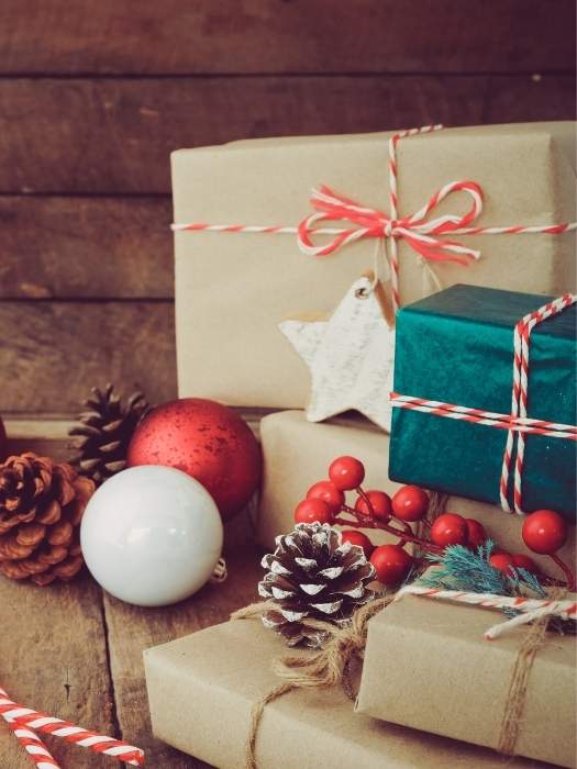 Rustic-Paper-Gift-Box-Ornaments