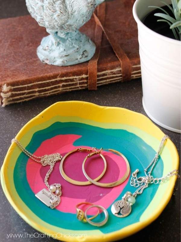 Image-of-painted-colorful-DIY-Jewelry-Dish