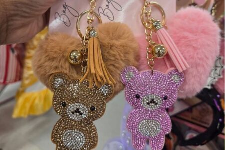 Featured-Image-Of-How-to-make-a-keychain-at-home-showing-image-of-a-keychain