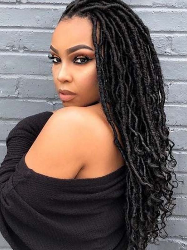 Goddess-Faux-Locs-With-Curly-Ends