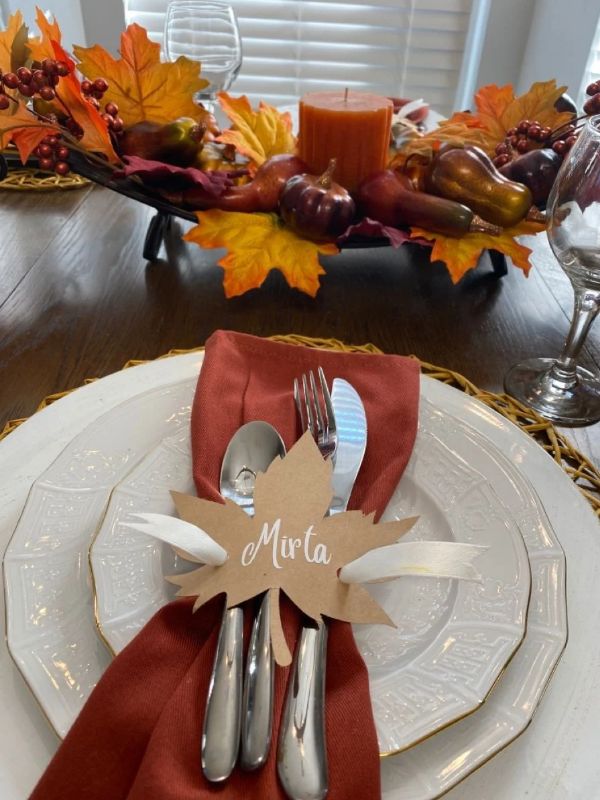 Kraft-Paper-Thanksgiving-Place-Cards