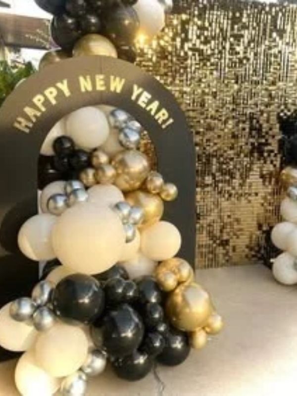 New-Years-Balloon-Photo-Backdrop